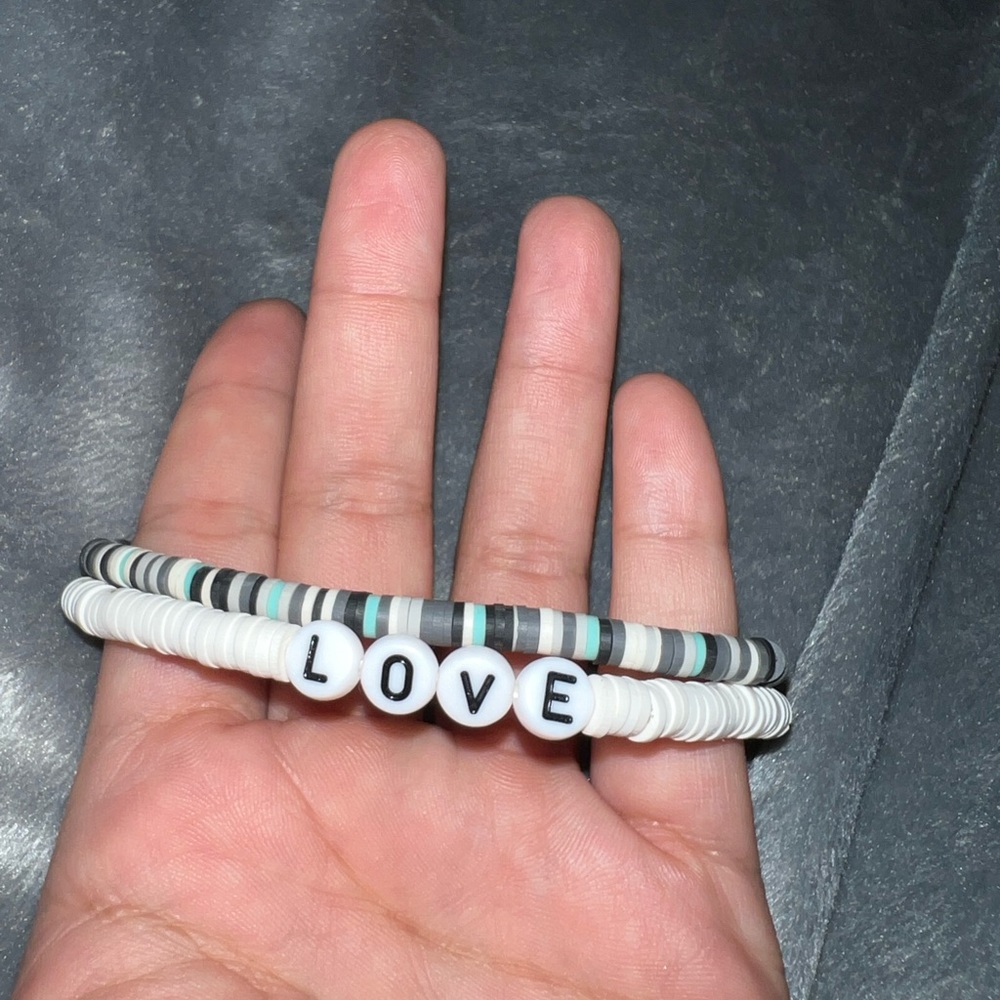 Stackable brackets